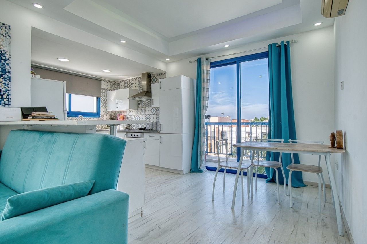 Apartment in Paphos, Cyprus, 89 m² - picture 4