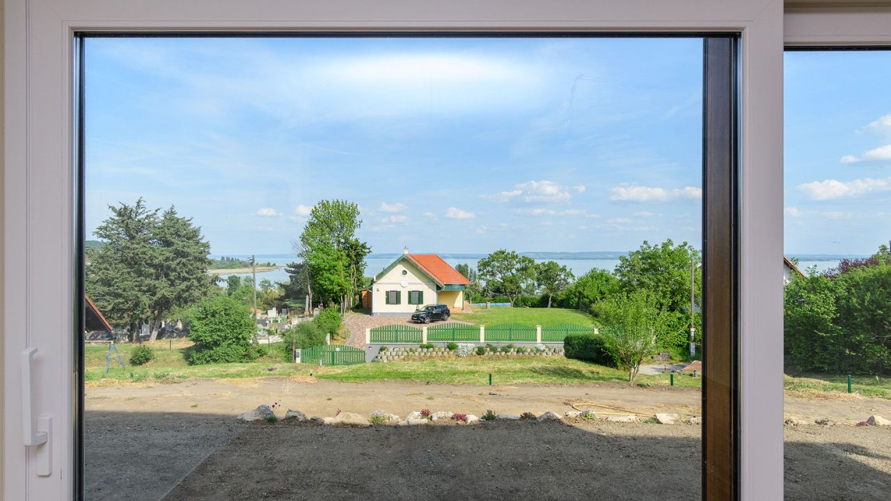 Maison à Badacsonytomaj, Hongrie, 251 m² - image 8