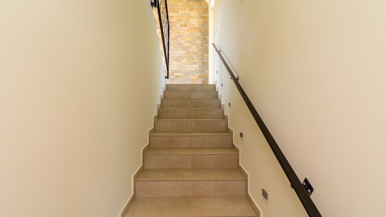 Maison à Badacsonytomaj, Hongrie, 251 m² - image 14