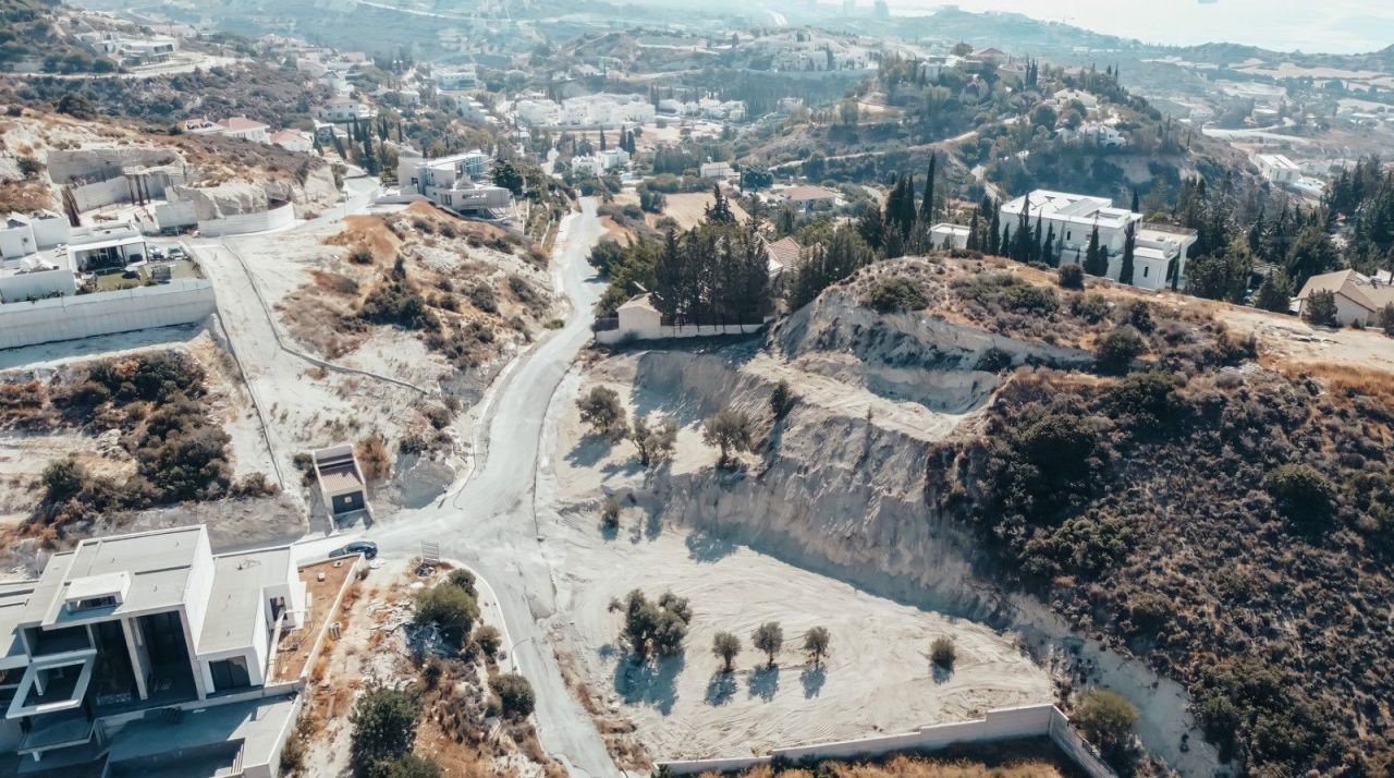 Terreno en Limasol, Chipre, 2 700 m² - imagen 4