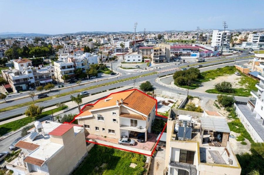 Villa in Larnaca, Cyprus, 350 m² - picture 4