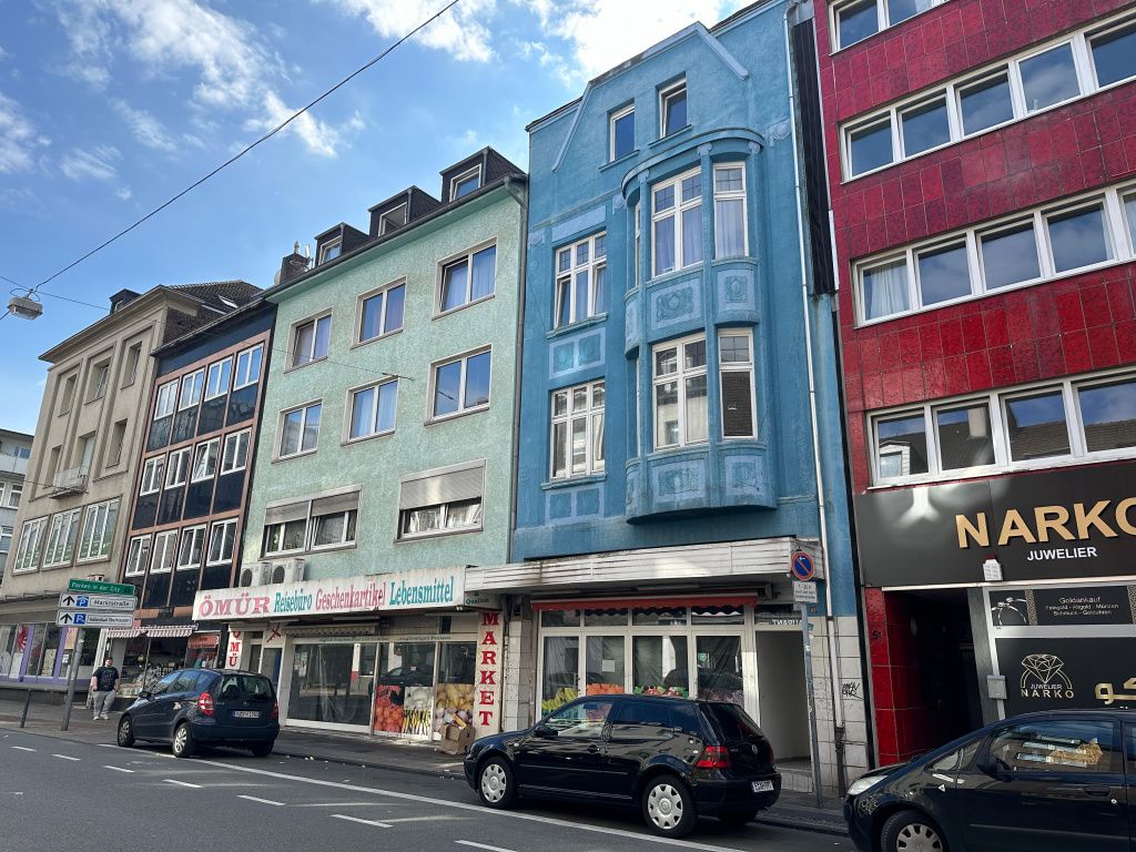 Commercial apartment building in Oberhausen, Germany, 1 633 m² - picture 1