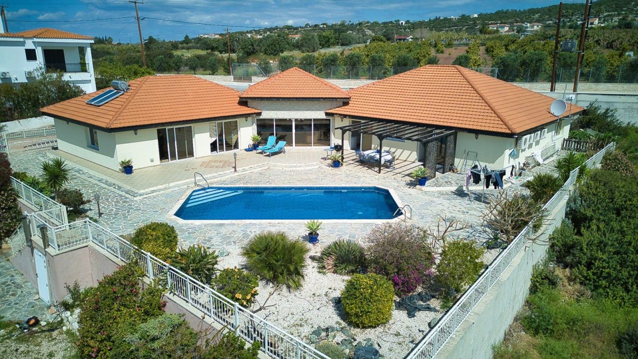 Villa en Pafos, Chipre, 276 m² - imagen 4