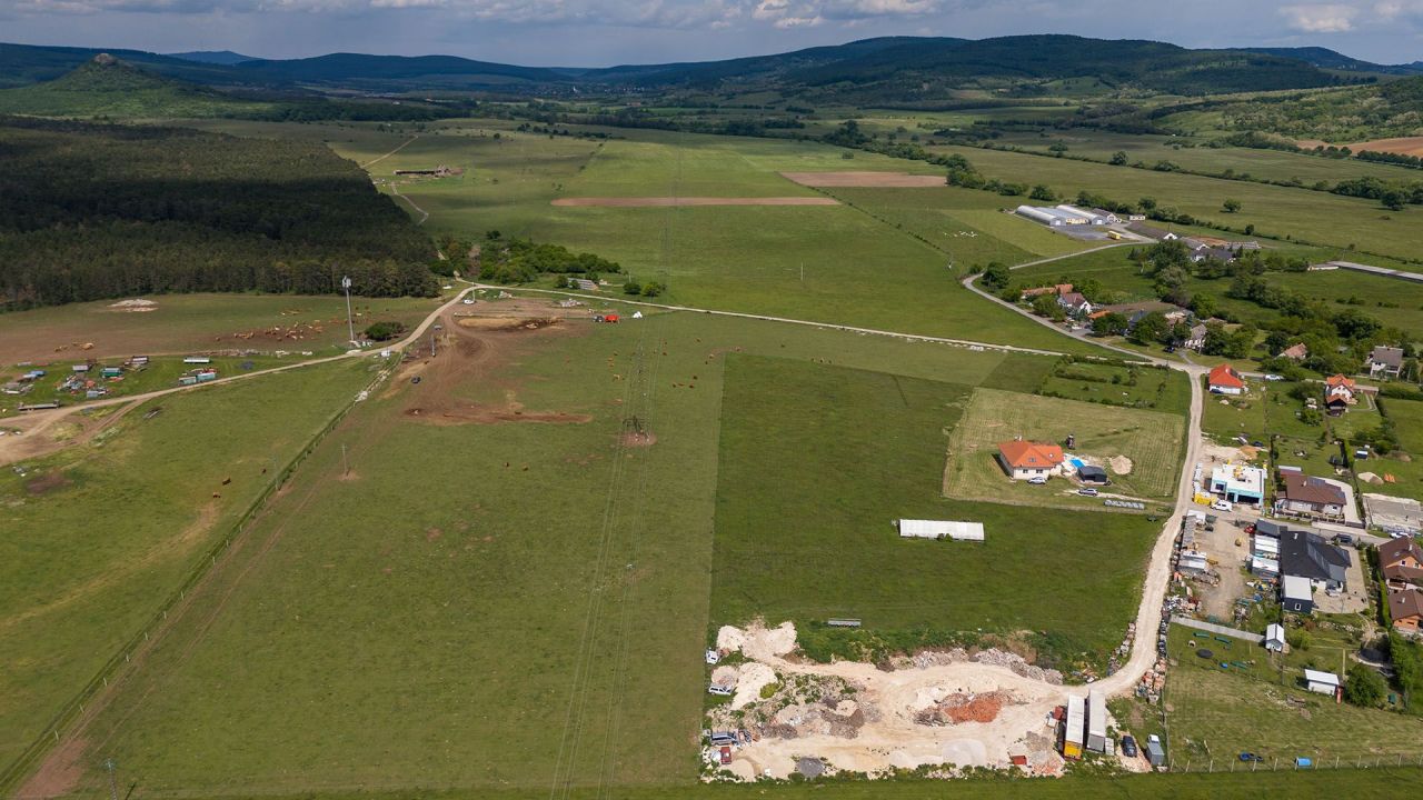 Terrain à Badacsonytomaj, Hongrie, 5 560 m² - image 7