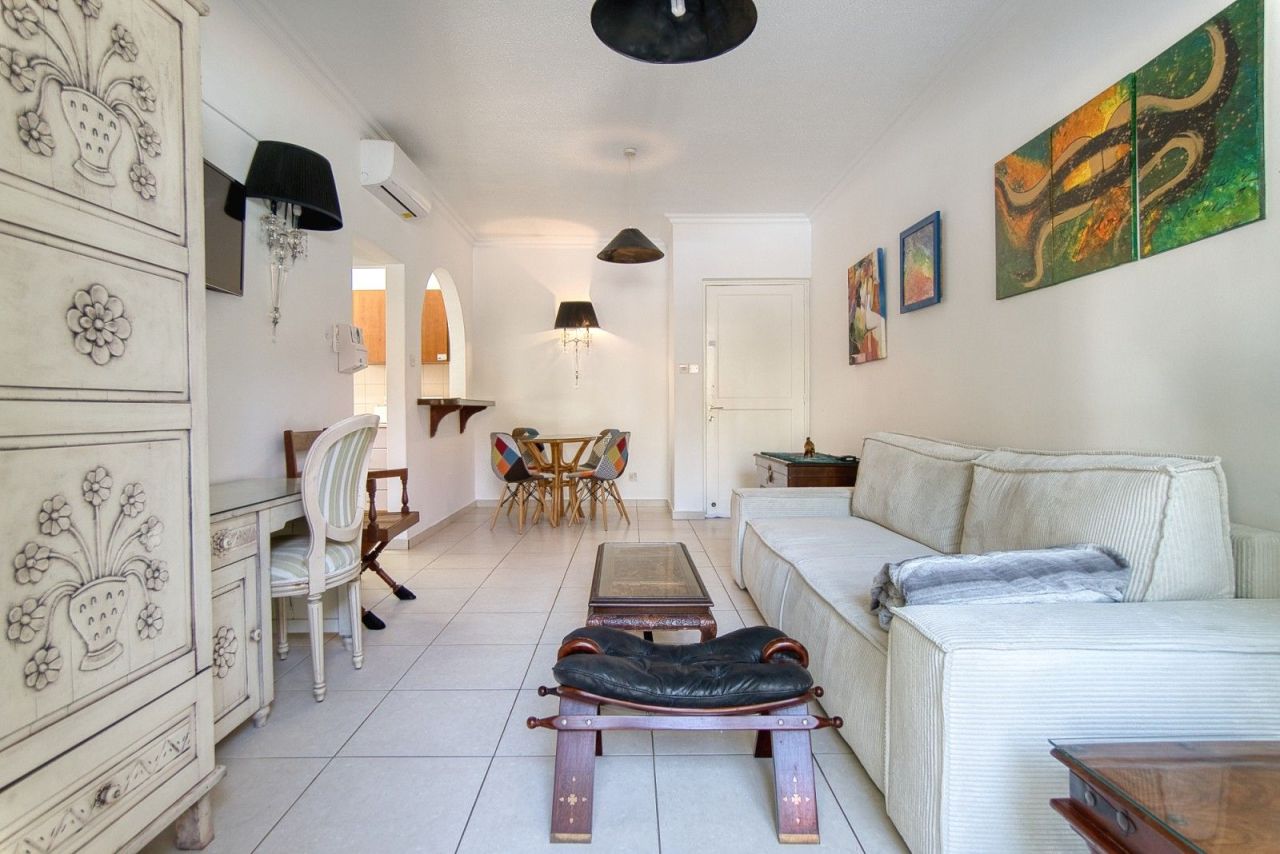 Apartment in Paphos, Cyprus, 52 m² - picture 4