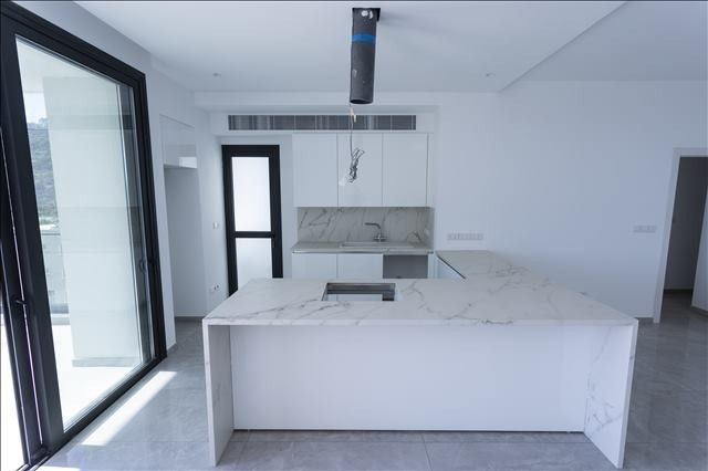 Apartment in Limassol, Cyprus, 163 m² - picture 4