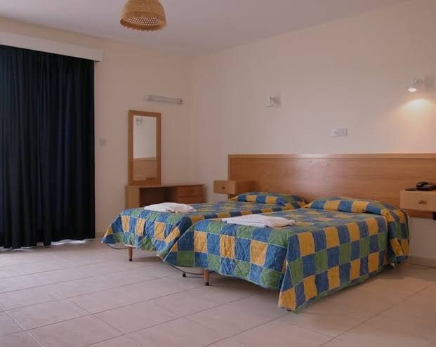 Hotel en Pafos, Chipre, 200 m² - imagen 4