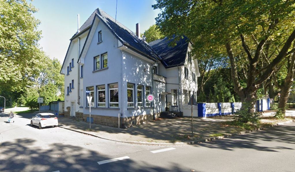 Maison de rapport à Bochum, Allemagne, 897 m² - image 1