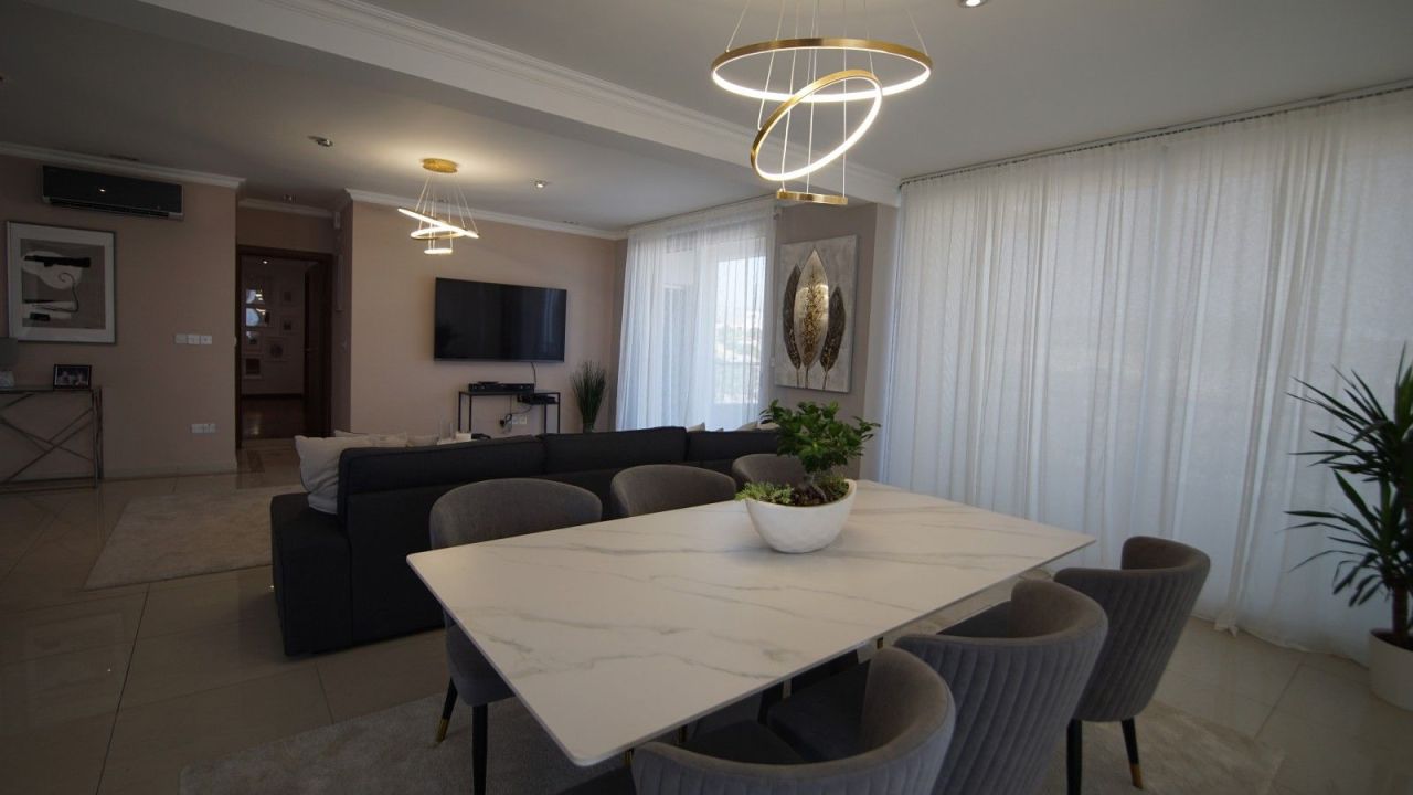 Penthouse in Limassol, Cyprus, 175 m² - picture 4