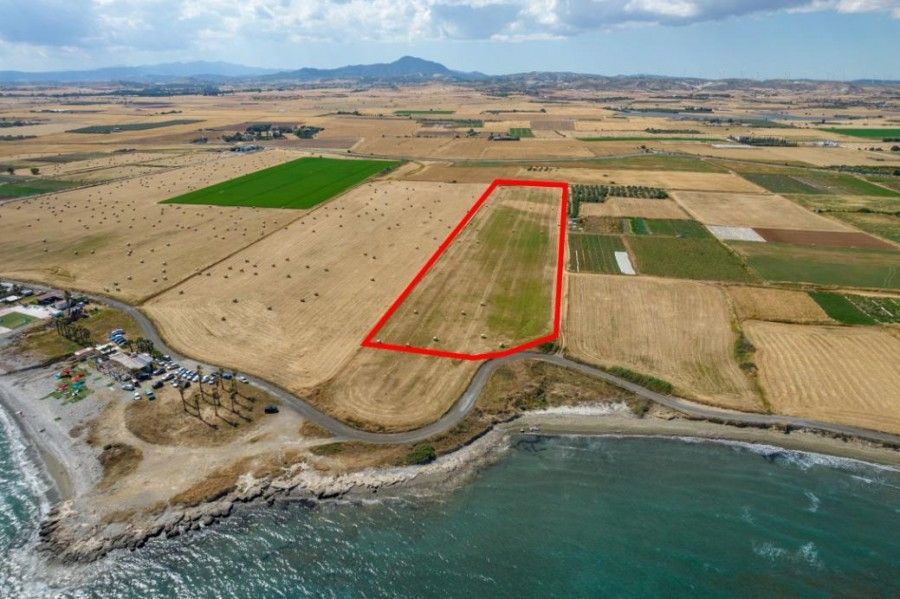 Land in Larnaca, Cyprus, 27 960 m² - picture 5