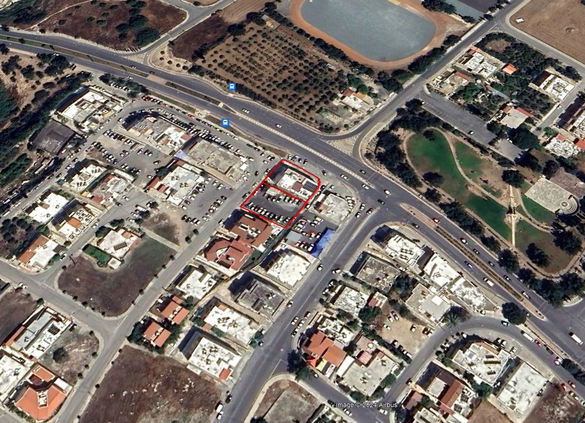 Commercial property in Paphos, Cyprus, 500 m² - picture 5