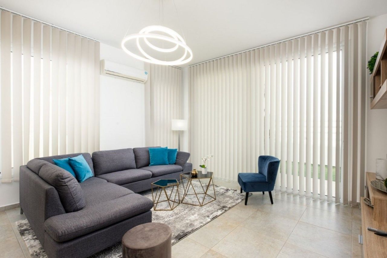 Villa en Lárnaca, Chipre, 285 m² - imagen 5