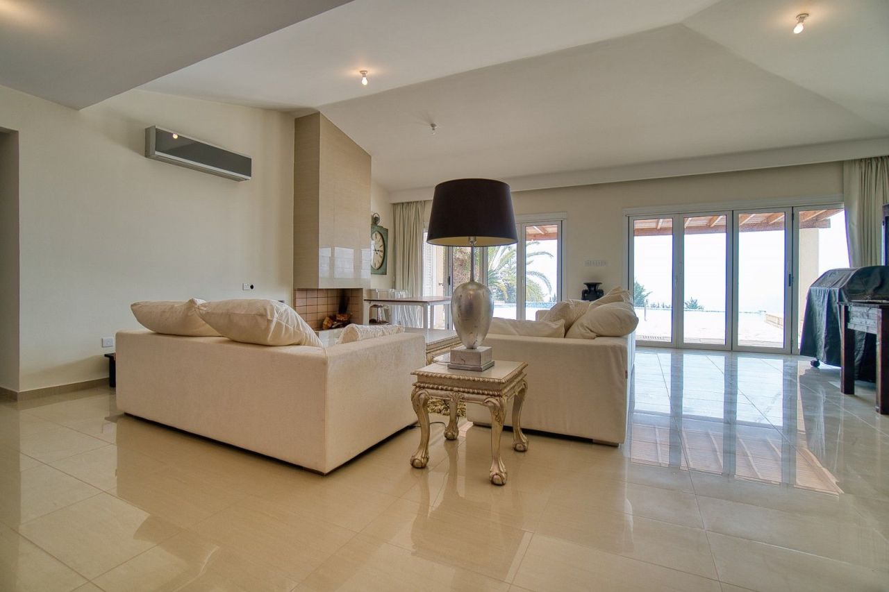 Bungalow in Paphos, Cyprus, 200 m² - picture 5