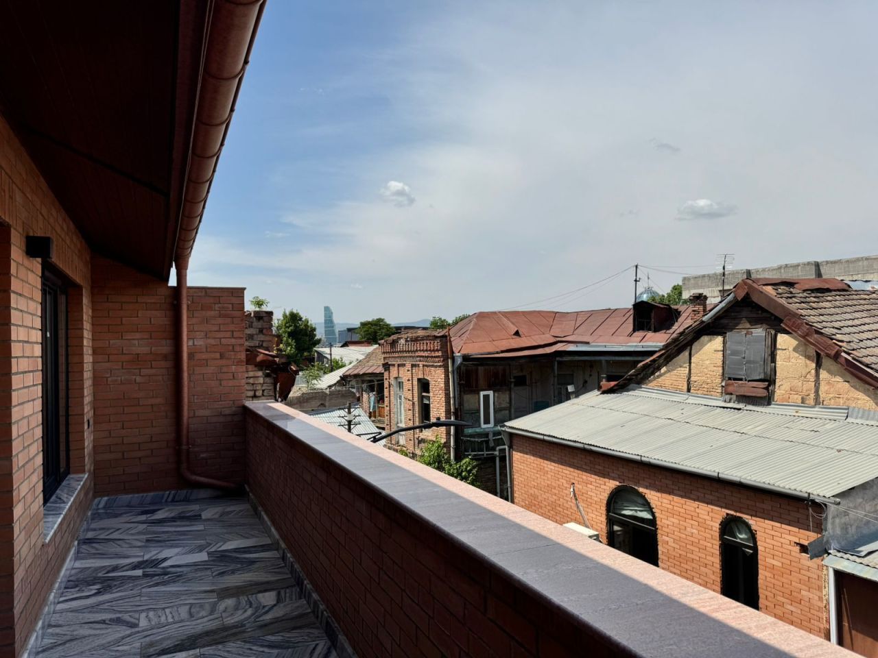 Maison à Tbilissi, Géorgie, 320 m² - image 10