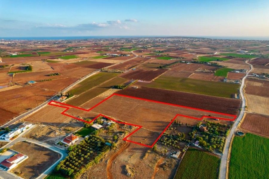 Terreno a Protaras, Cipro, 33 484 m2 - foto 5