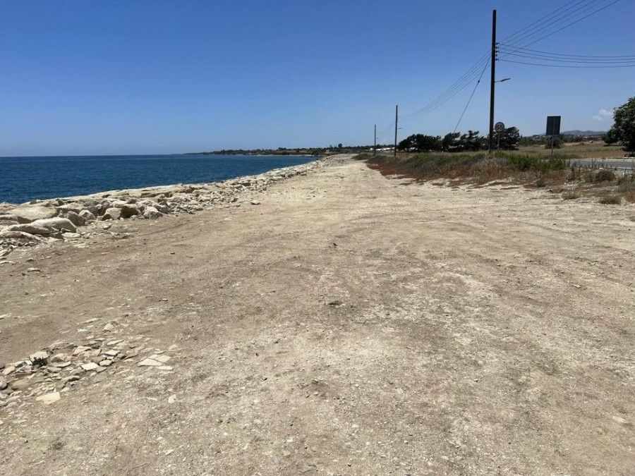 Land in Larnaca, Cyprus, 3 500 m² - picture 5