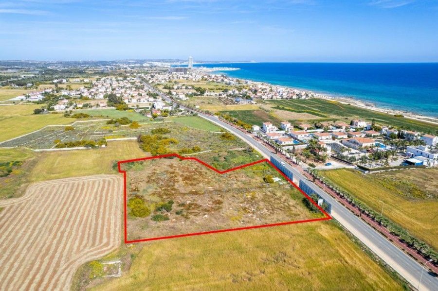 Terrain à Protaras, Chypre, 6 927 m² - image 5
