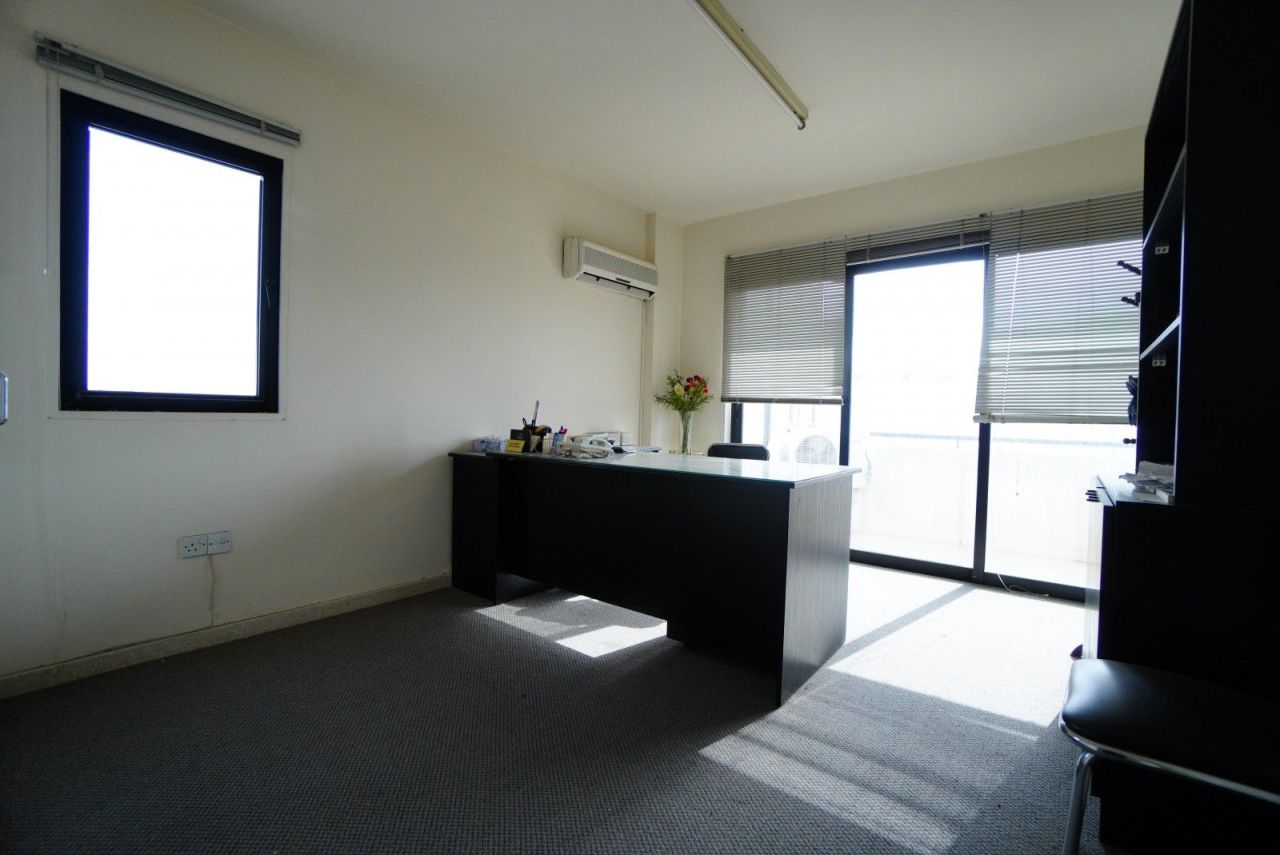Büro in Larnaka, Zypern, 126 m² - Foto 5