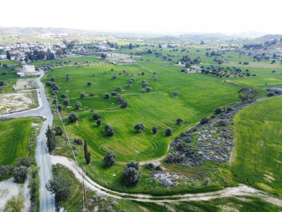 Terrain à Larnaca, Chypre, 6 689 m² - image 5