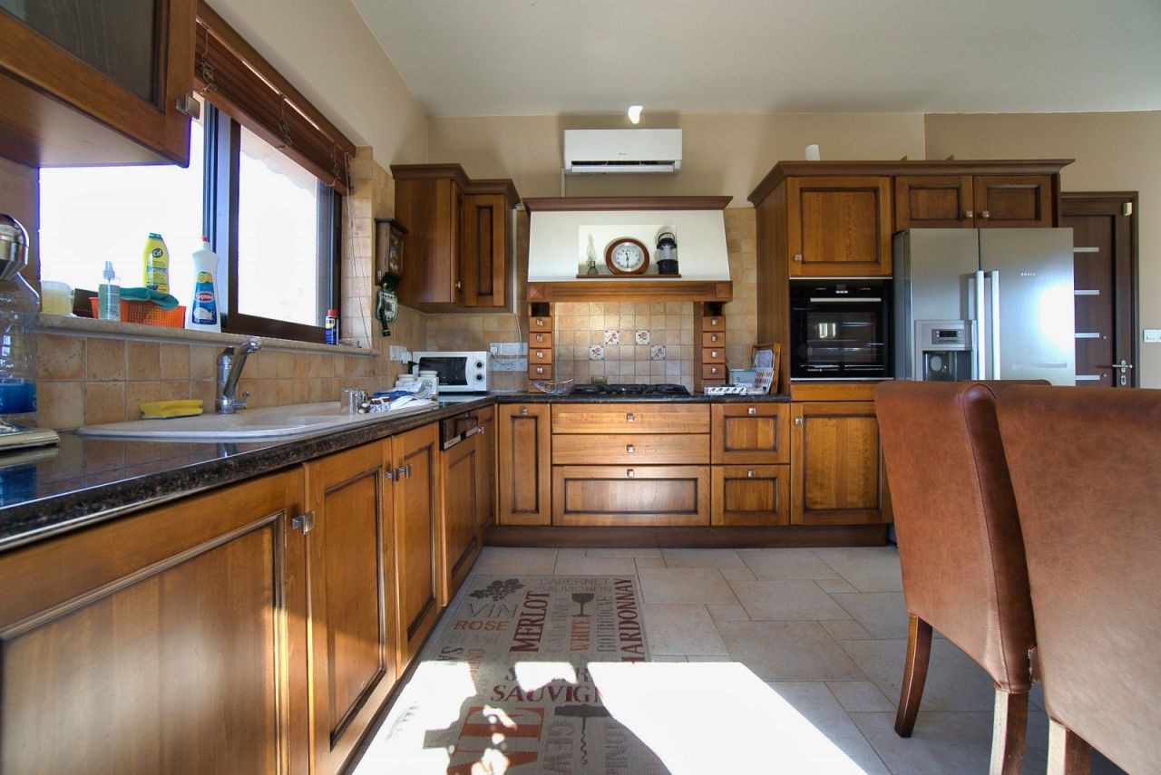 Villa a Limassol, Cipro, 350 m² - foto 5