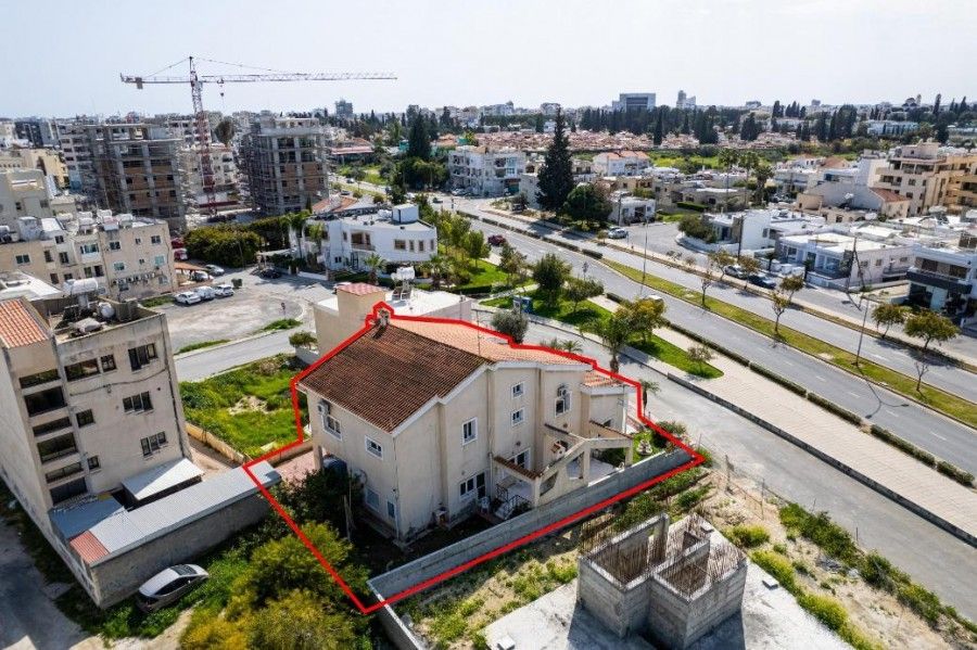 Villa in Larnaca, Cyprus, 350 m² - picture 5