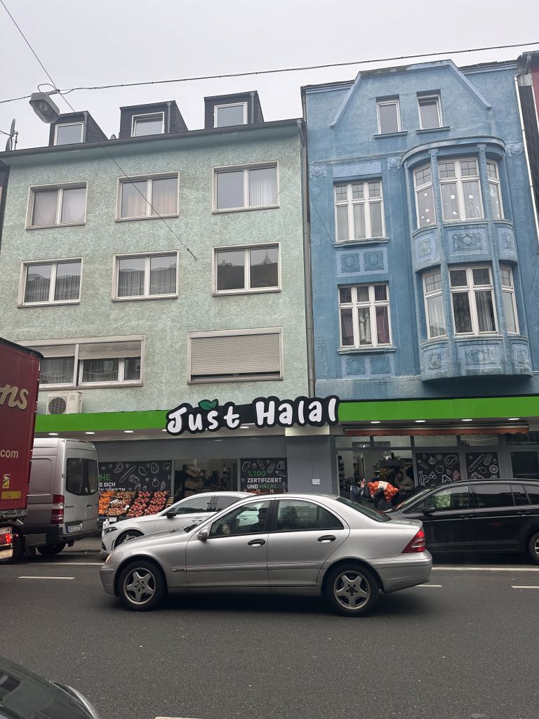 Tienda en Oberhausen, Alemania, 1 046 m² - imagen 3