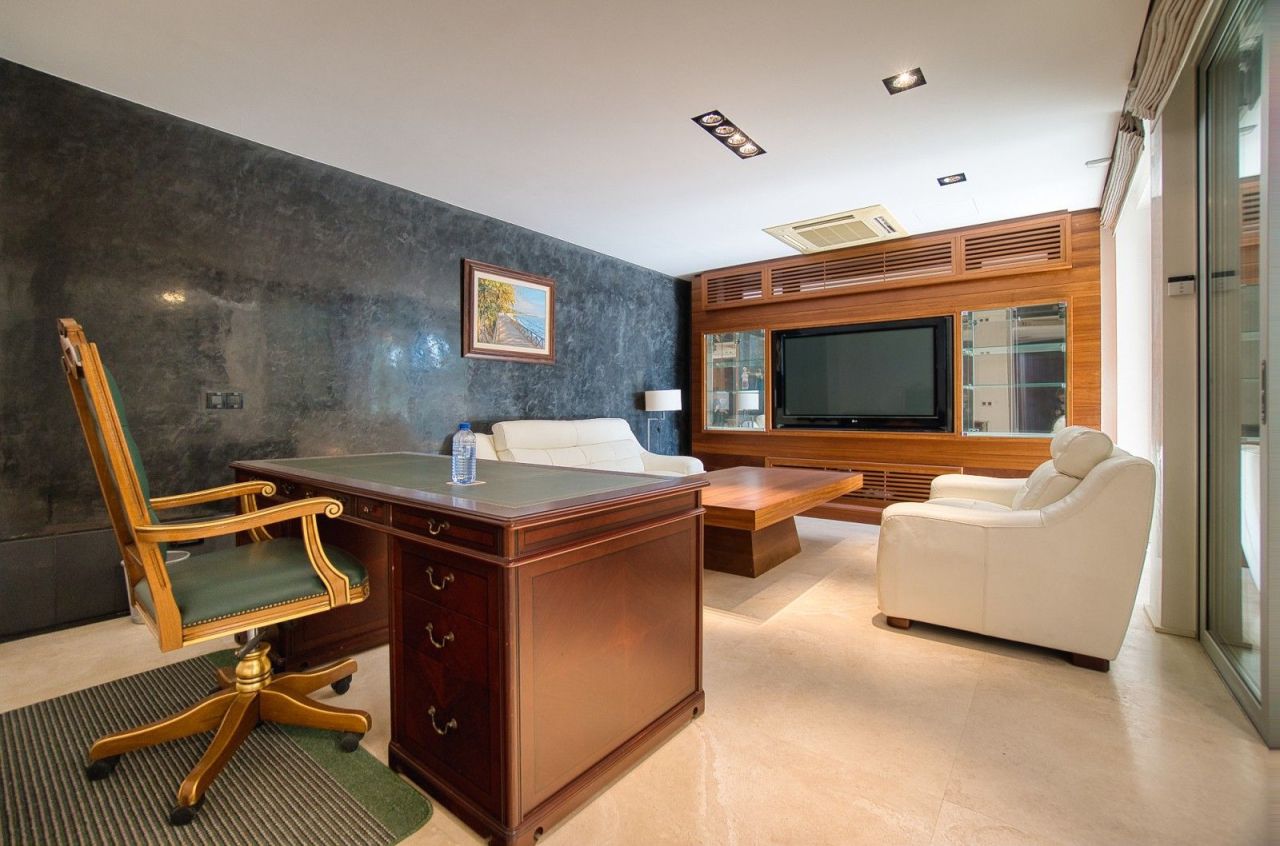 Villa in Limassol, Cyprus, 331 m² - picture 5