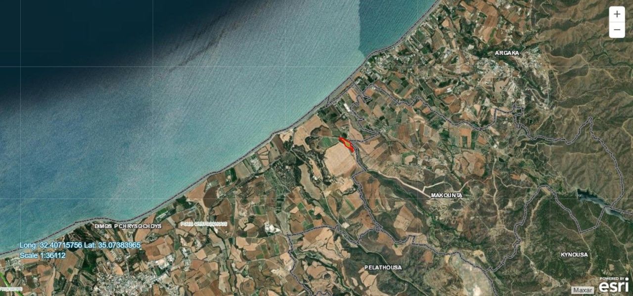 Land in Paphos, Cyprus, 10 034 m² - picture 6