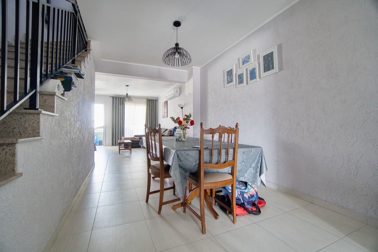 Townhouse a Paphos, Cipro, 123 m² - foto 6