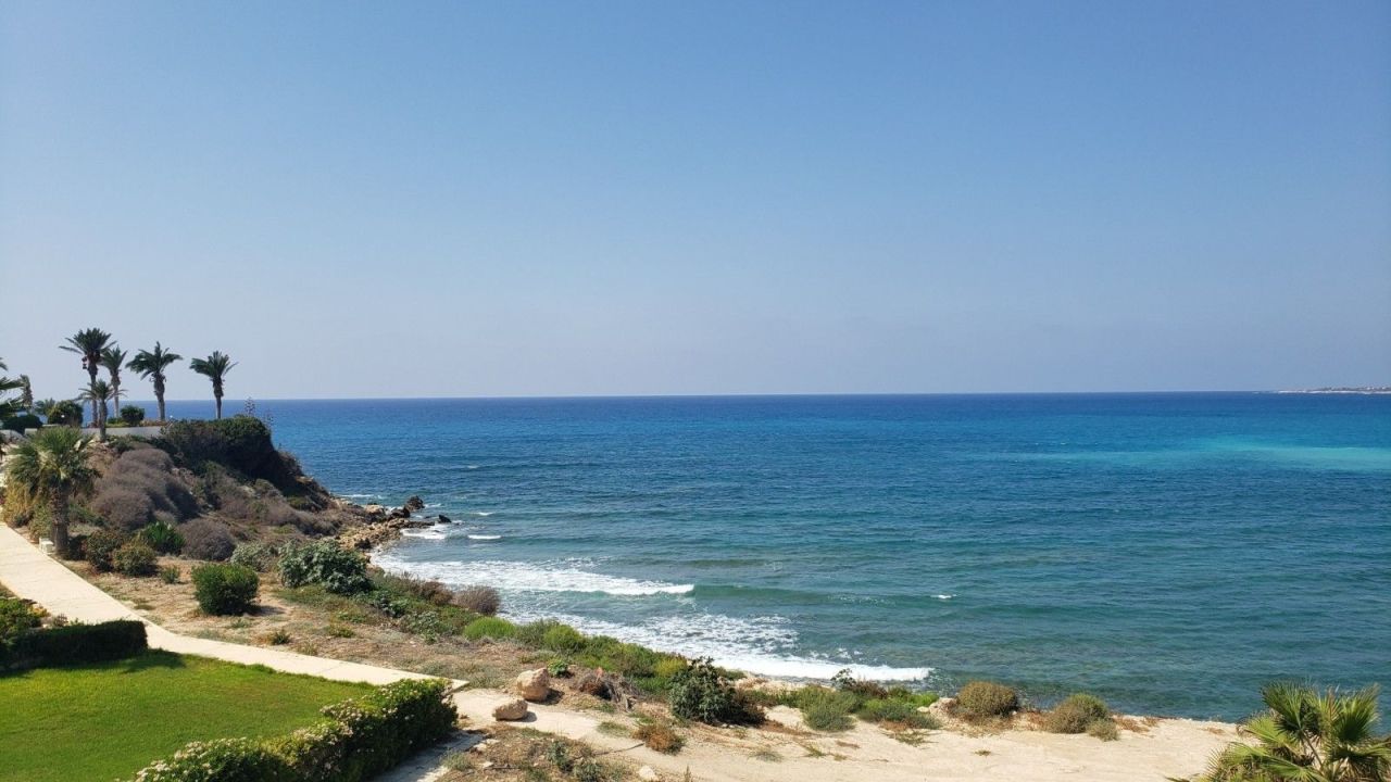 Villa in Paphos, Cyprus, 305 m² - picture 6