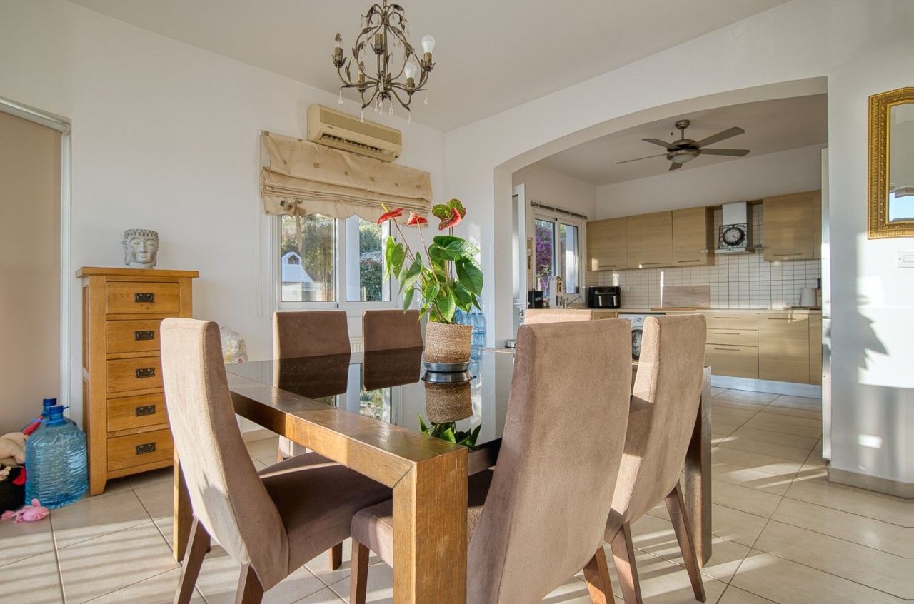 Villa en Pafos, Chipre, 249 m² - imagen 6