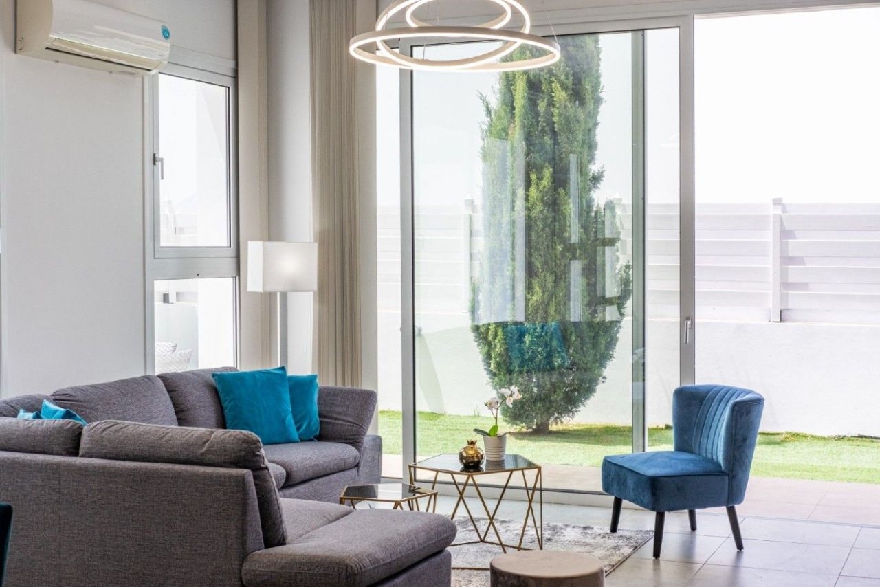 Villa en Lárnaca, Chipre, 285 m² - imagen 6