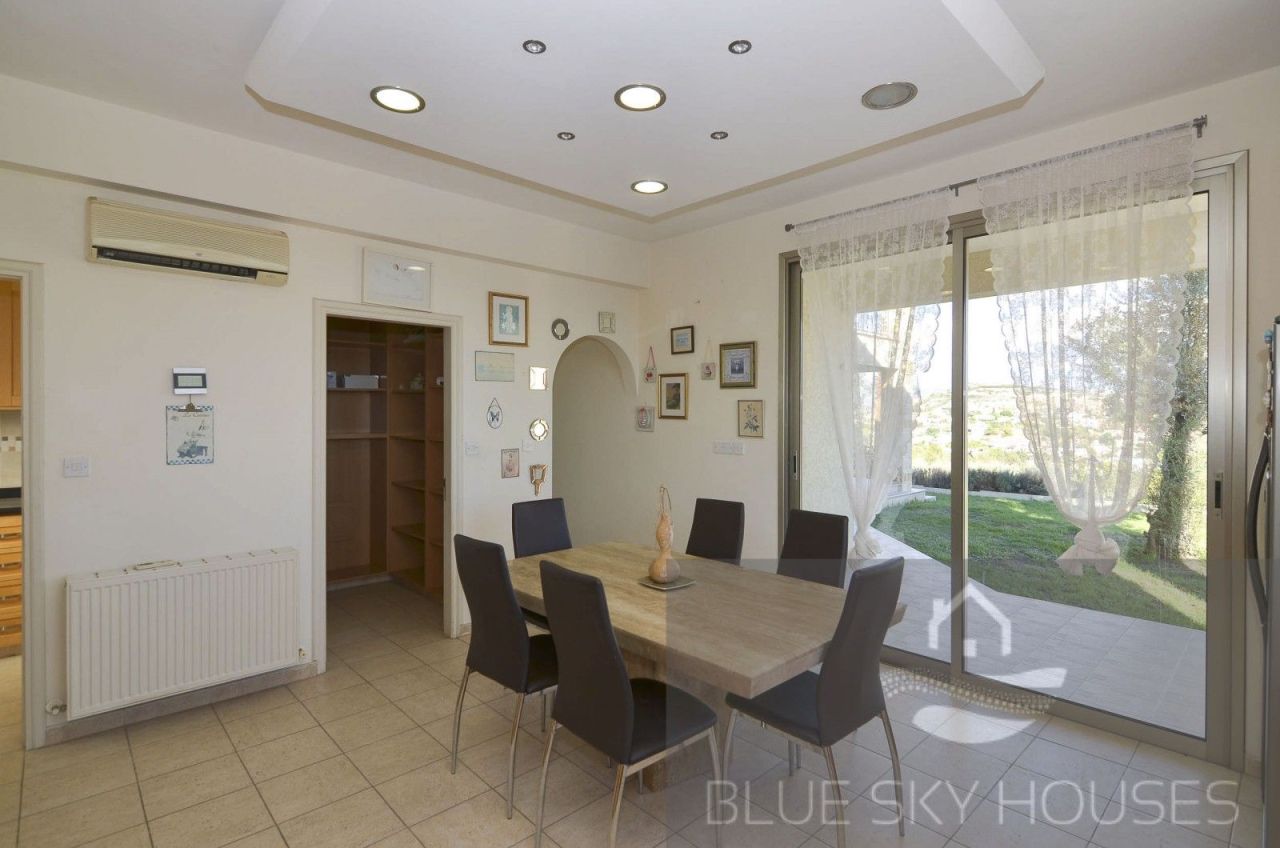 Villa in Limassol, Cyprus, 400 m² - picture 6