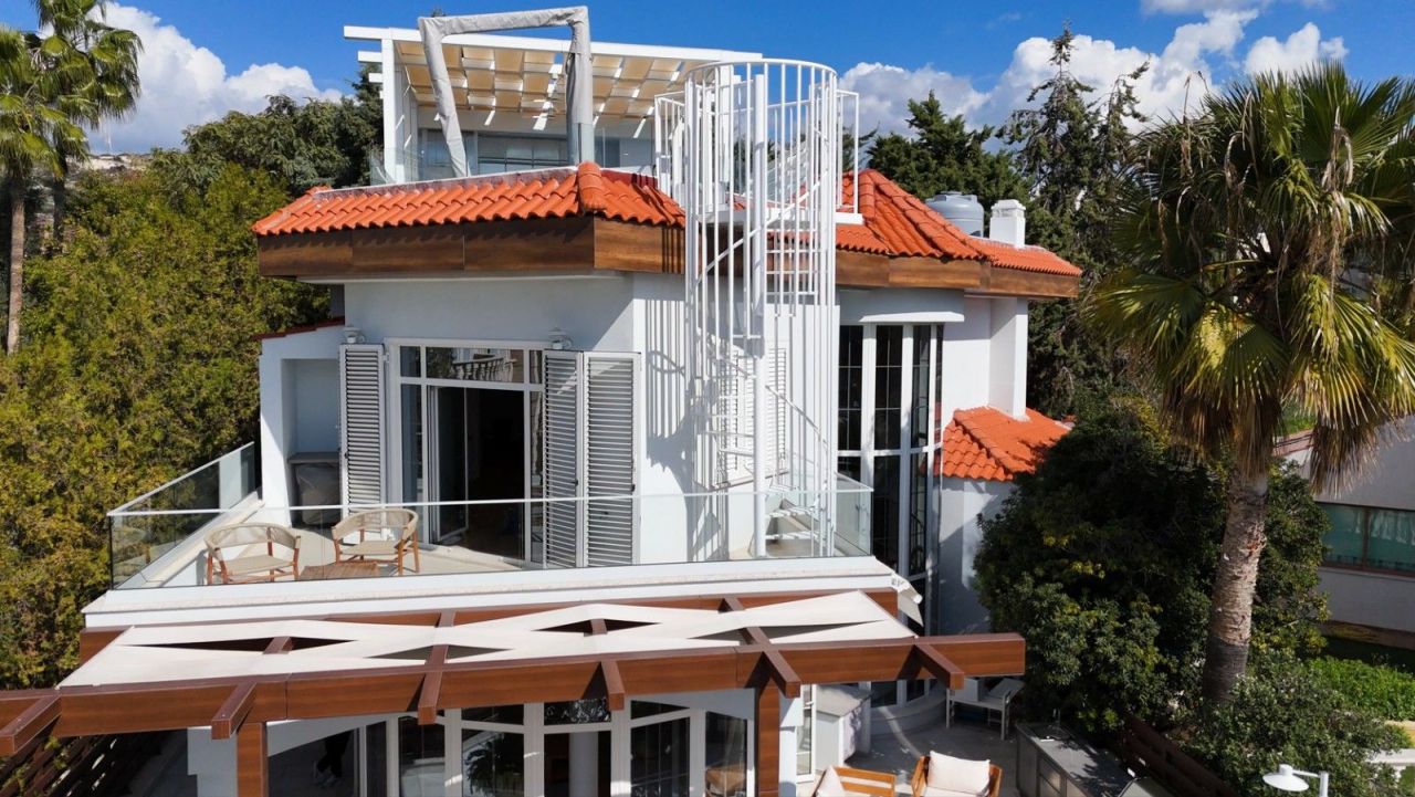 Villa a Limassol, Cipro, 350 m² - foto 6