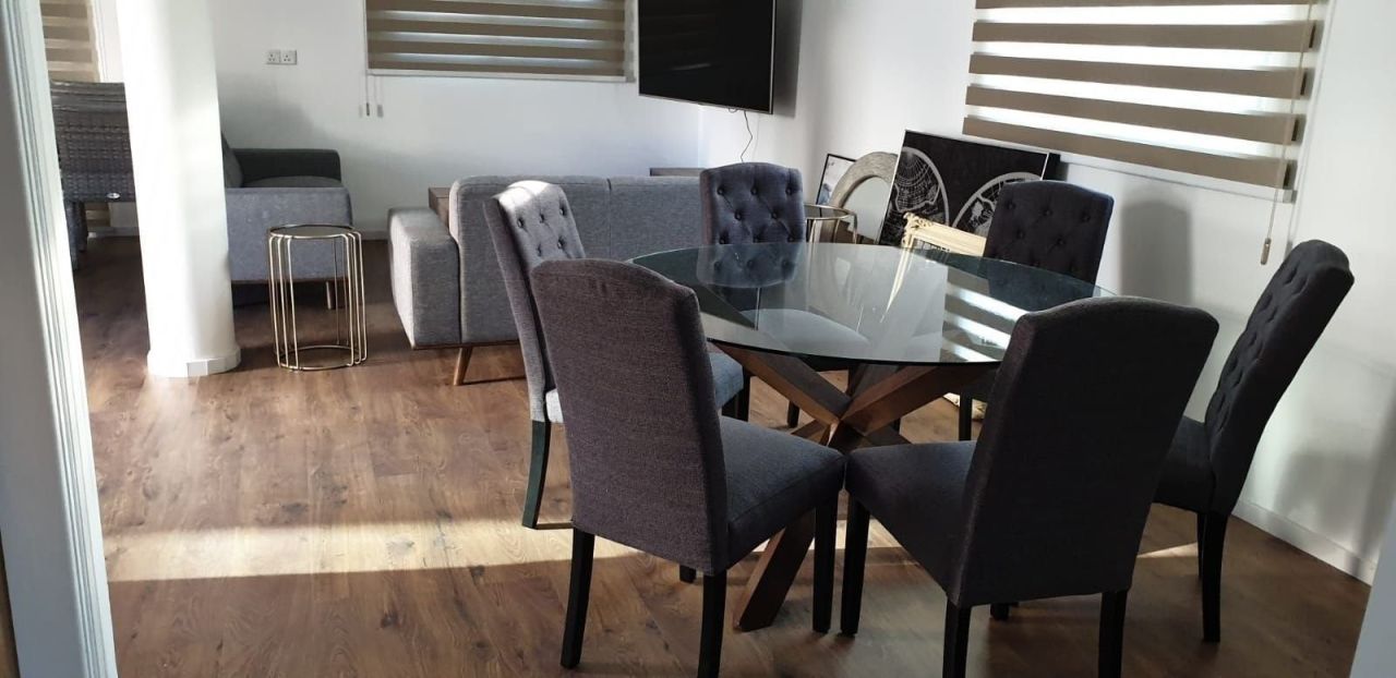 Casa adosada en Lárnaca, Chipre - imagen 6