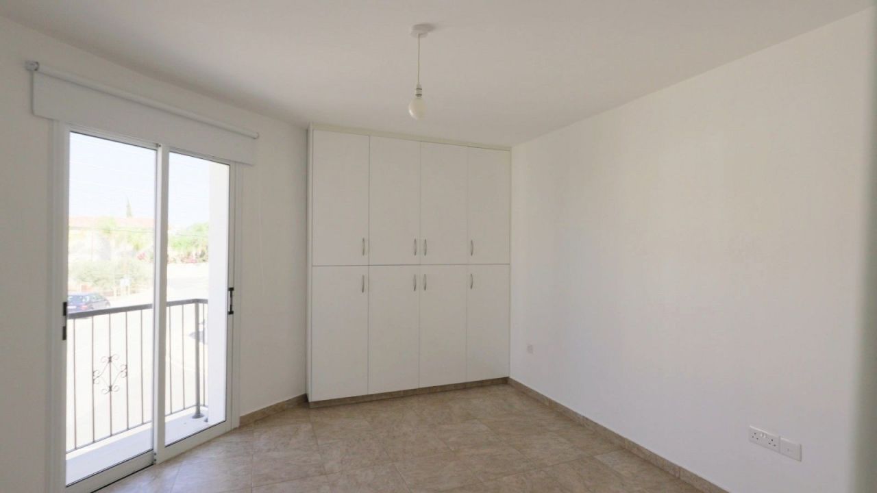 Villa in Larnaca, Cyprus, 200 m² - picture 6