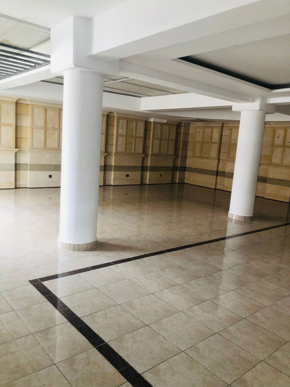 Propiedad comercial en Limasol, Chipre, 1 000 m² - imagen 7