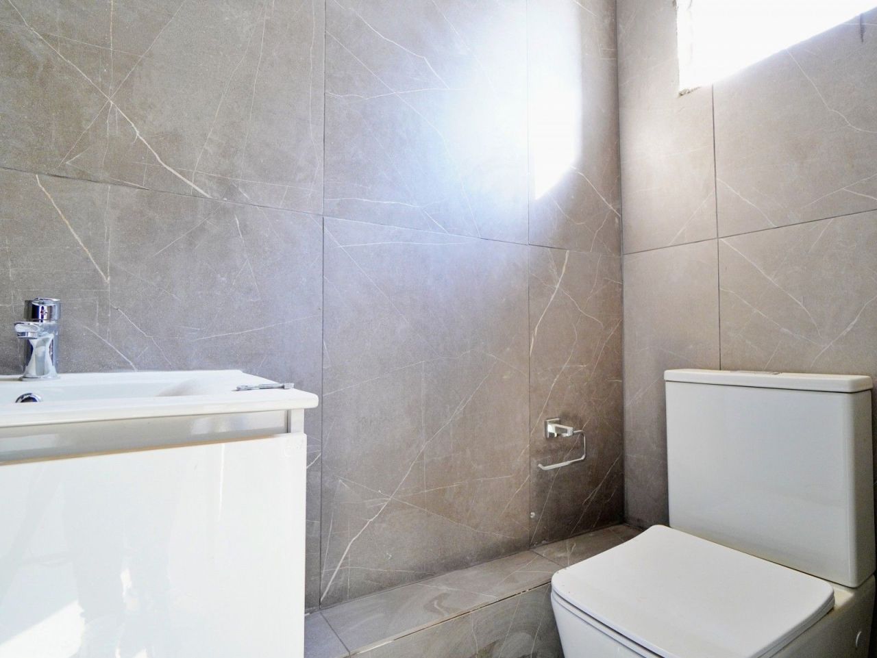 Penthouse in Larnaca, Cyprus, 130 m² - picture 7