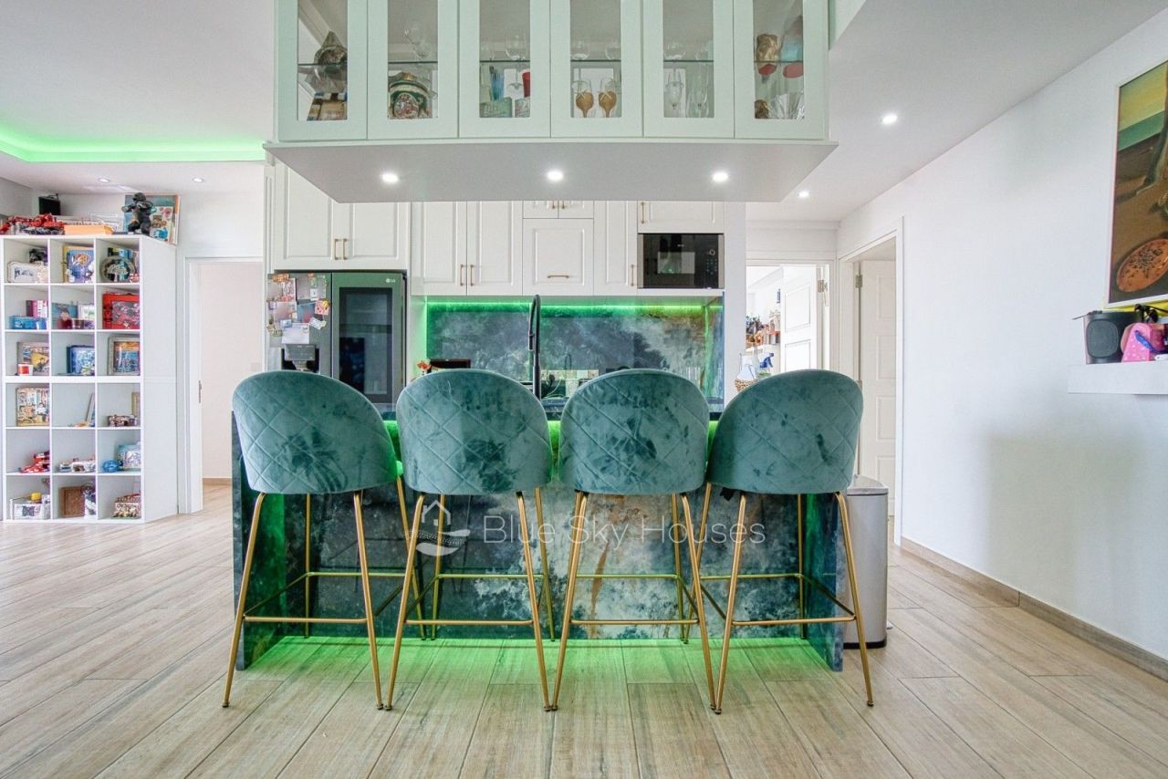 Ático en Limasol, Chipre, 138 m² - imagen 7