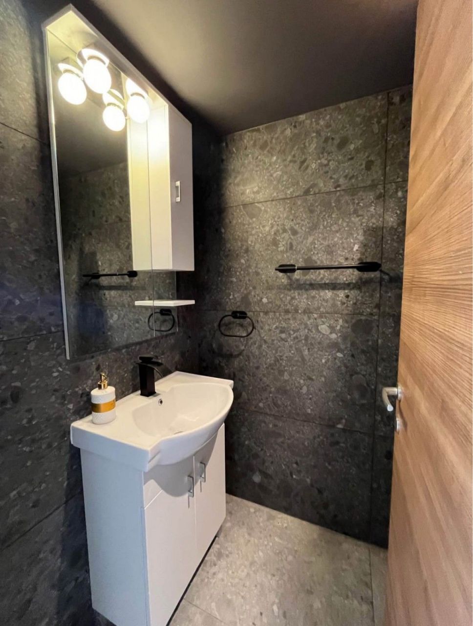 Apartamento en Limasol, Chipre, 81 m² - imagen 7