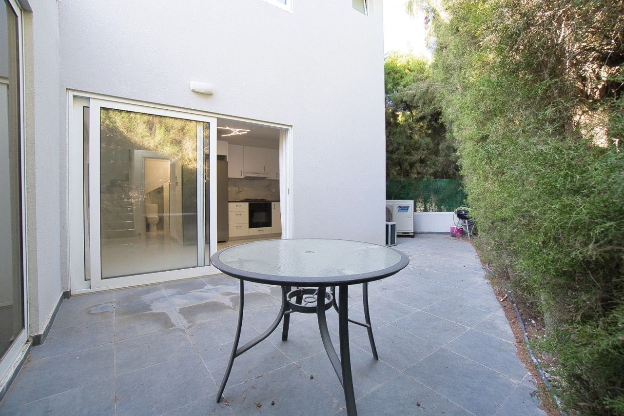 Casa adosada en Limasol, Chipre, 160 m² - imagen 7