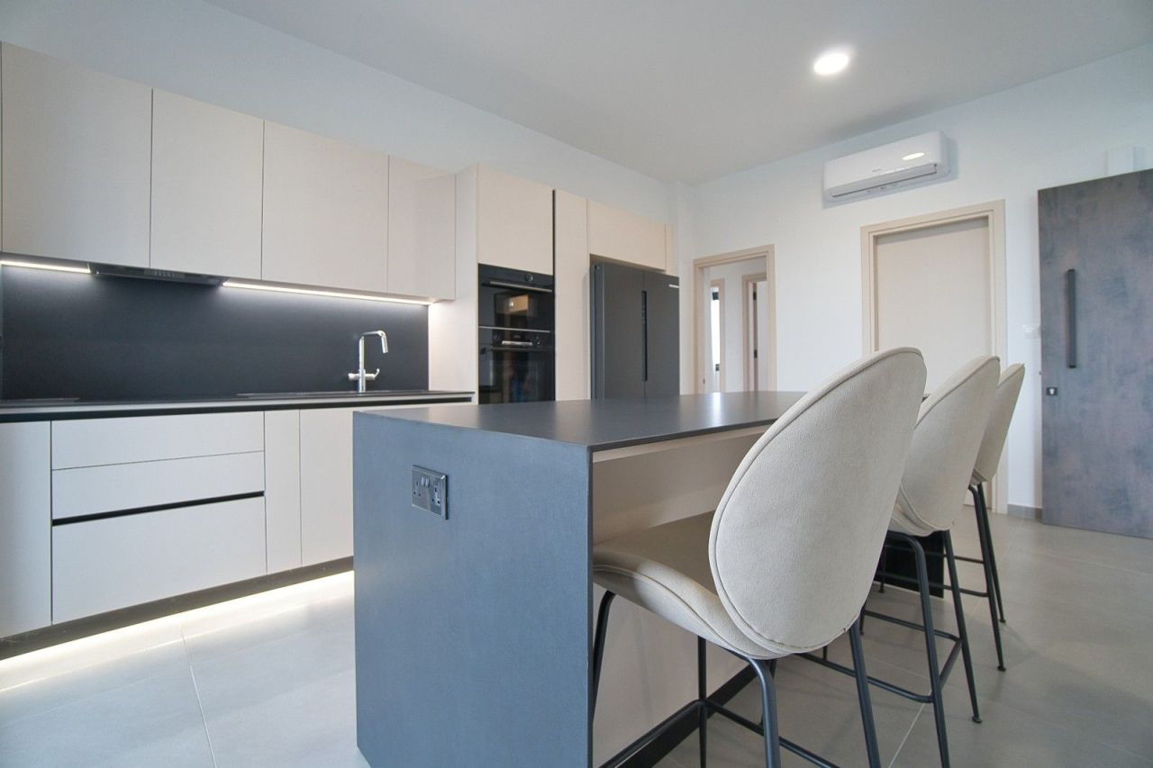 Penthouse in Limassol, Cyprus, 116 m² - picture 7