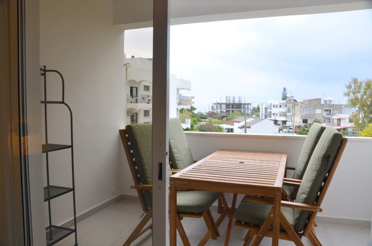 Apartment in Larnaca, Cyprus, 68 m² - picture 7