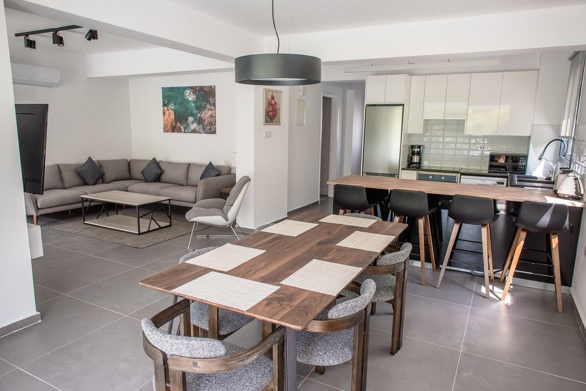 Biens commerciaux à Paphos, Chypre, 3 006 m² - image 8