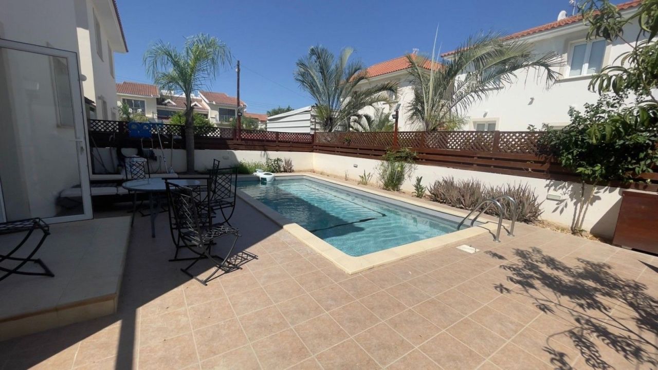 Maison urbaine à Larnaca, Chypre, 155 m² - image 8