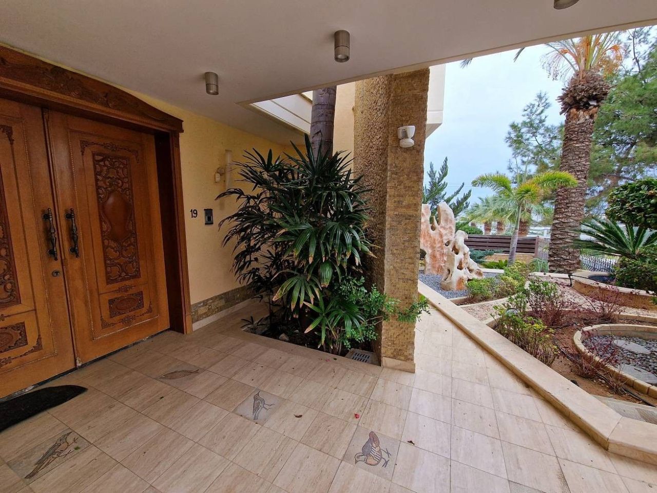 Villa in Limassol, Cyprus, 781 m² - picture 8