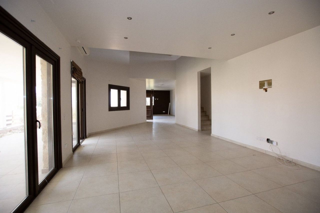 Villa à Larnaca, Chypre, 315 m² - image 8