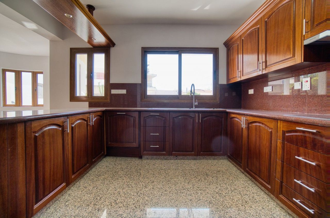 Villa a Limassol, Cipro, 540 m² - foto 8