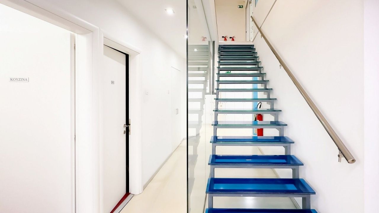 Ufficio a Larnaca, Cipro, 315 m² - foto 8