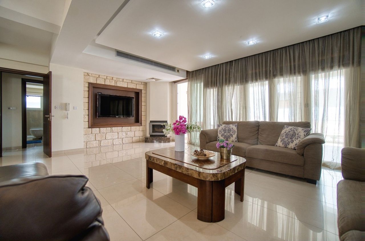 Villa en Pafos, Chipre, 370 m² - imagen 8